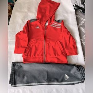 Adidas 2piece tracksuit size 28th